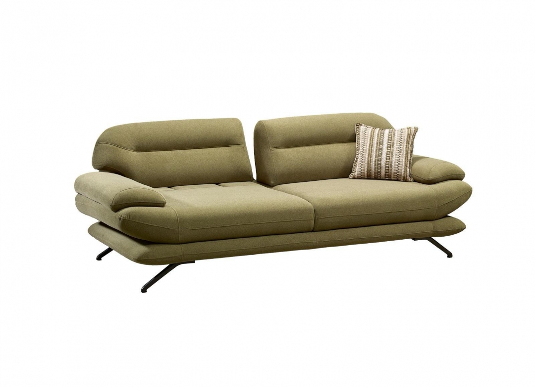 FAMOUS THREE SEATER SOFA